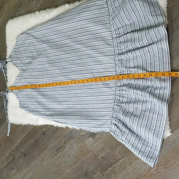 DOE & RAE Ruffle Hem Dress With Tie Straps ~ NWOT - Picture 13 of 16